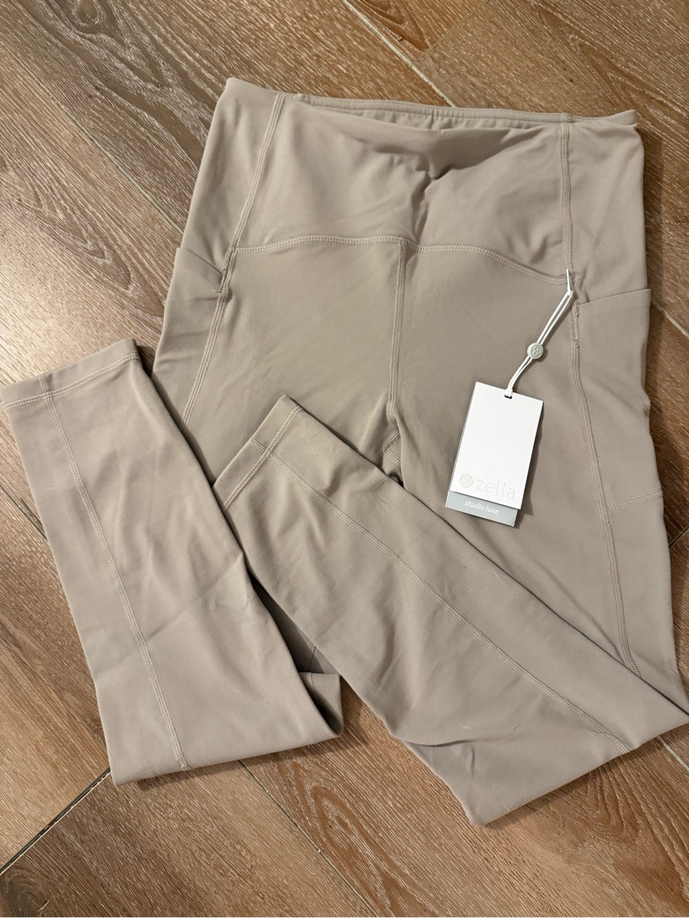 Zella athletica High-Rise Leggings in Taupe